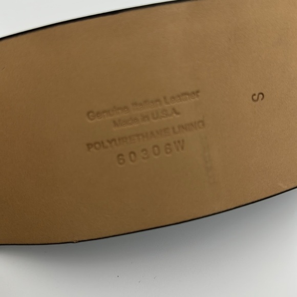 St. John Ladies Leather Belt Wide Large Gold Buckle SzSmall - Picture 14 of 14